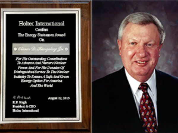 Holtec Confers the “Energy Statesman” Award on the Legendary Nuclear Industry Leader, Oliver D. Kingsley Jr.
