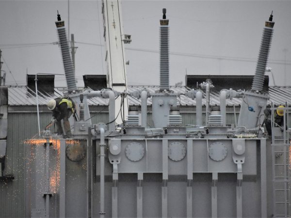 Decommissioning Innovations at Oyster Creek and Pilgrim to Help Expedite their Transition into Productive Industrial Sites